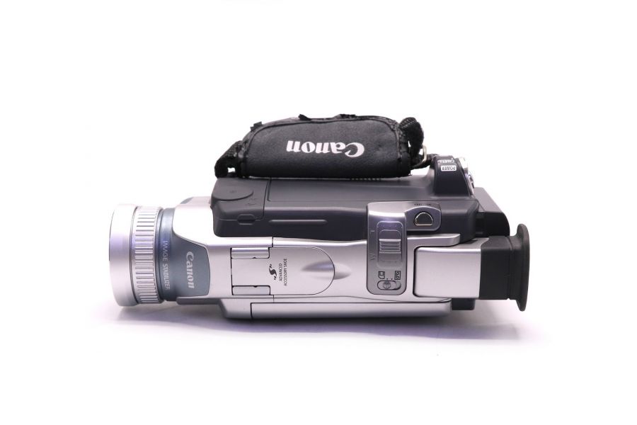 Видеокамера Canon MVX150i в упаковке