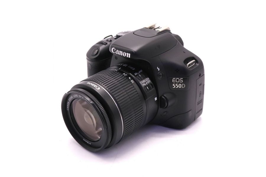 Canon EOS 550D kit (пробег 13300 кадров)