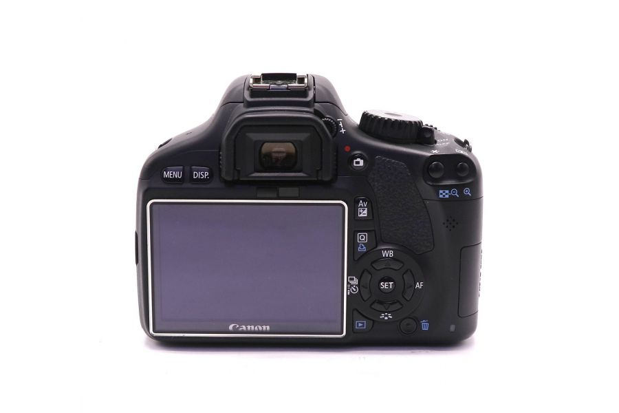 Canon EOS 550D kit (пробег 13300 кадров)