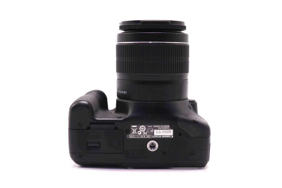 Canon EOS 550D kit (пробег 13300 кадров)