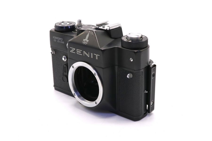 Зенит TTL body Олимпийский (СССР, 1979)