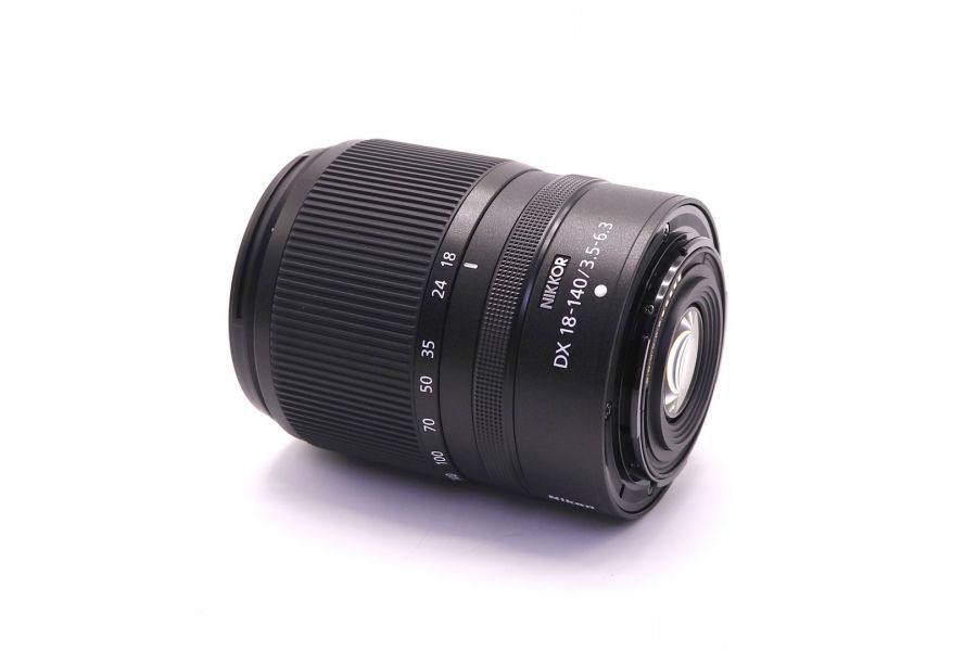 Nikon 18-140mm f/3.5-6.3 VR Nikkor Z DX в упаковке