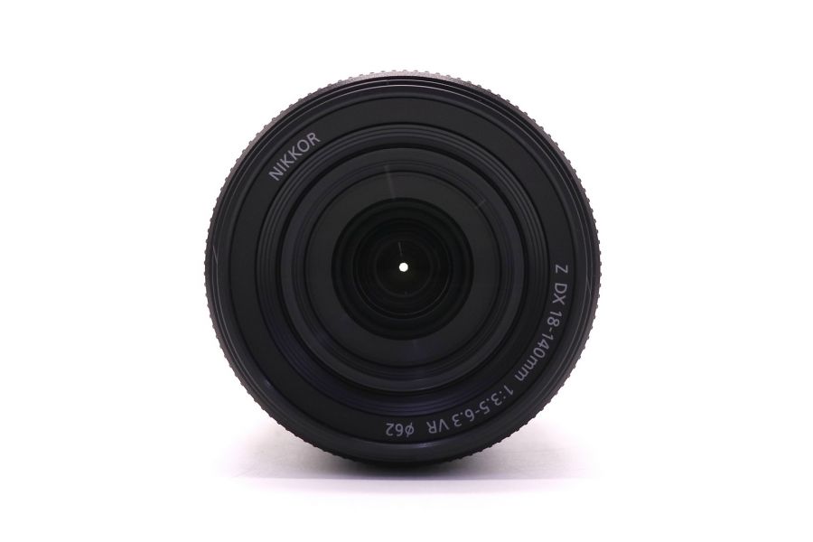Nikon 18-140mm f/3.5-6.3 VR Nikkor Z DX в упаковке