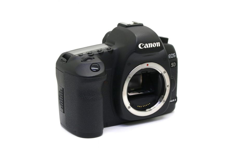 Canon EOS 5D Mark II body в упаковке (пробег 9200 кадров)