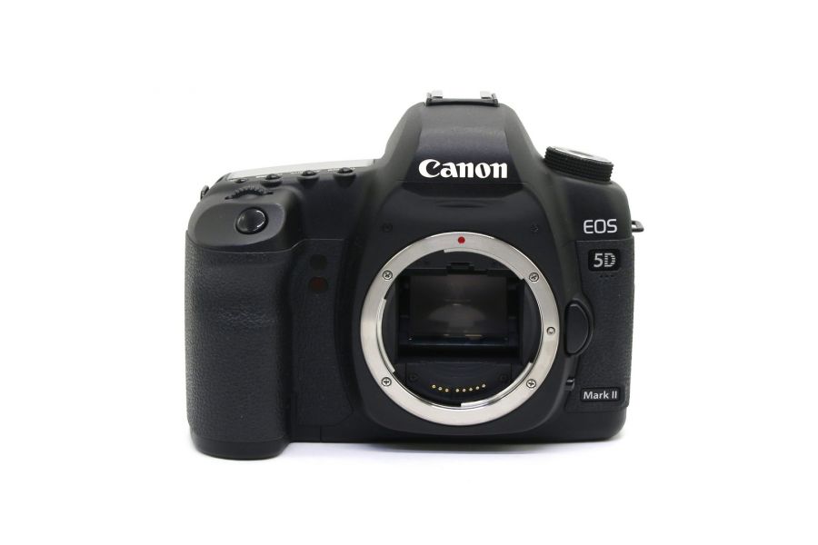 Canon EOS 5D Mark II body в упаковке (пробег 9200 кадров)
