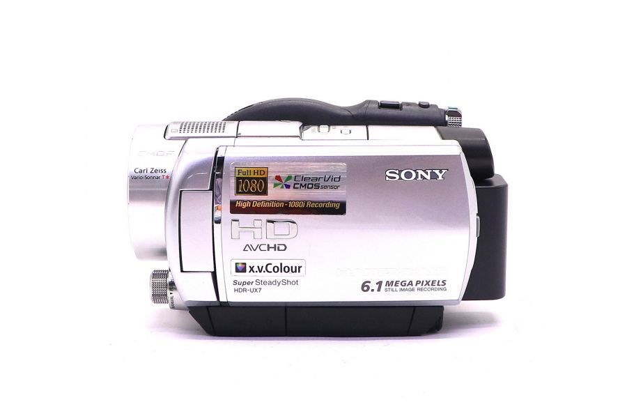 Видеокамера Sony HDR-UX7E