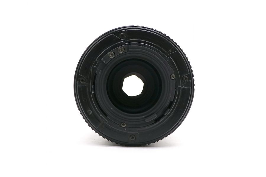 Yashica MC Zoom 35-70mm f/3.5-4.5 в упаковке 