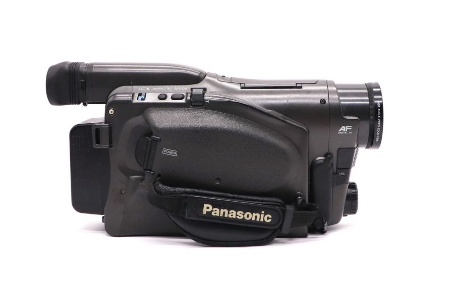 Видеокамера Panasonic RX7