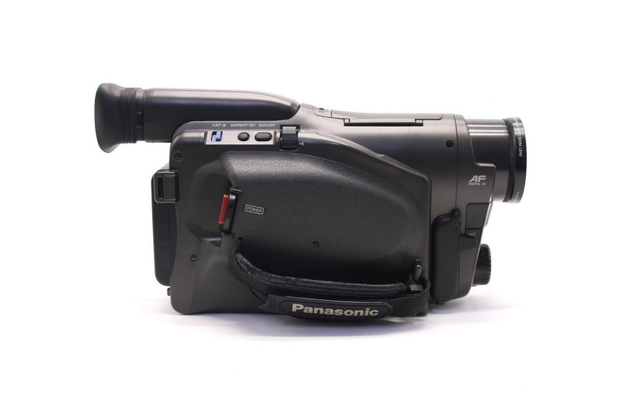 Видеокамера Panasonic RX7