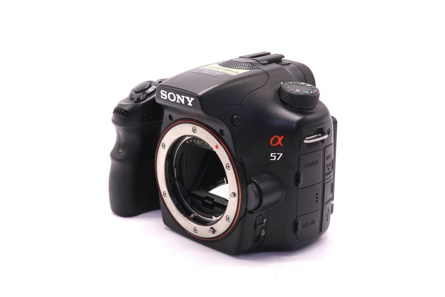 Sony A57 body (пробег 20500 кадров)