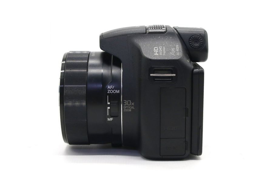 Sony Cyber-shot DSC-HX200V в упаковке