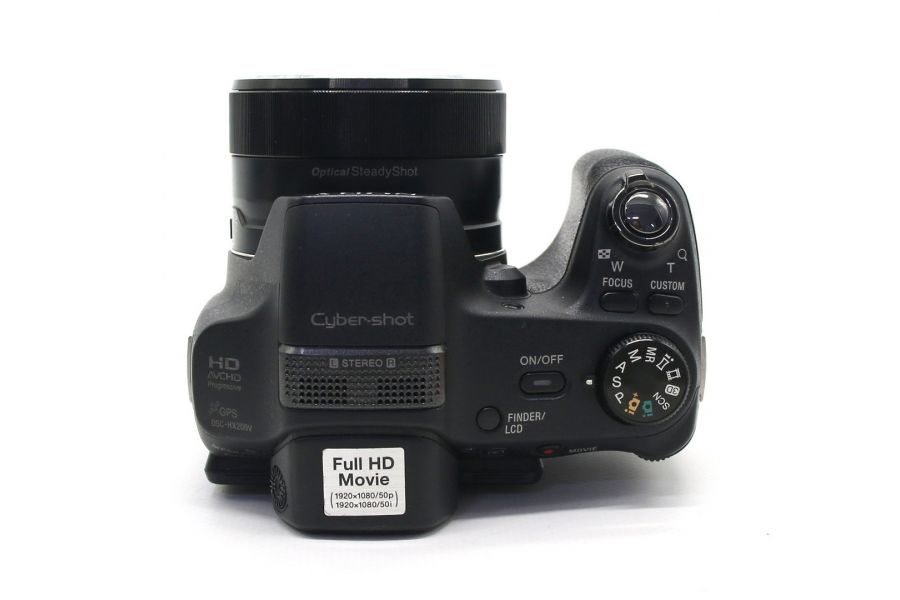 Sony Cyber-shot DSC-HX200V в упаковке