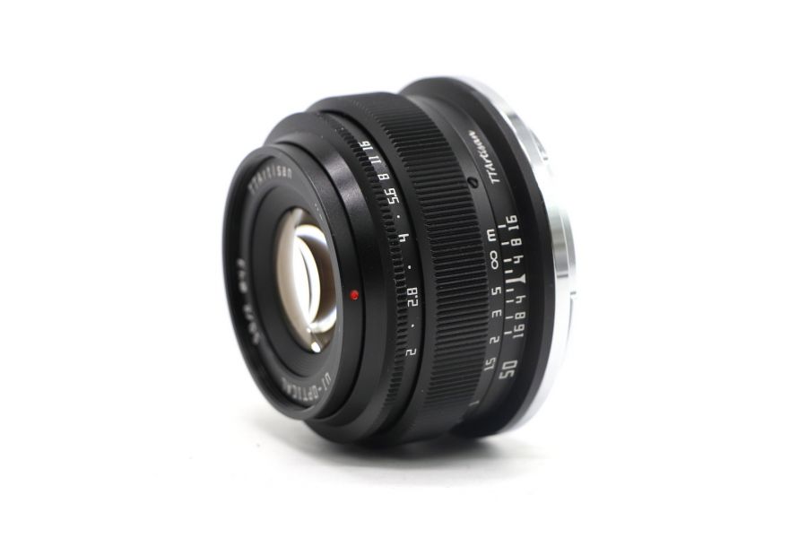TTArtisan 50mm f/2 Nikon Z в упаковке
