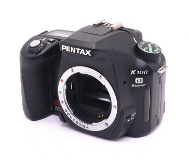 Pentax K100D body (пробег 13715 кадров)