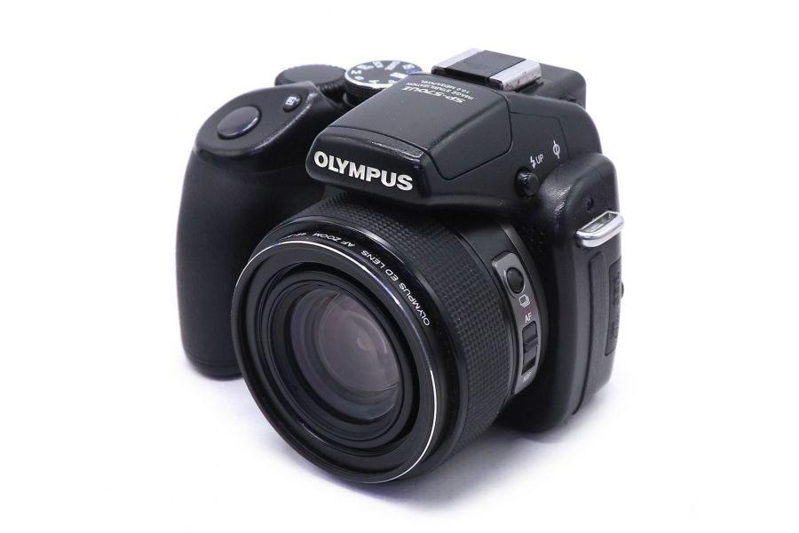 Olympus SP-570UZ в упаковке