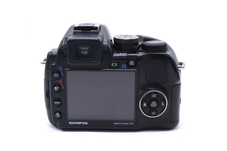 Olympus SP-570UZ в упаковке