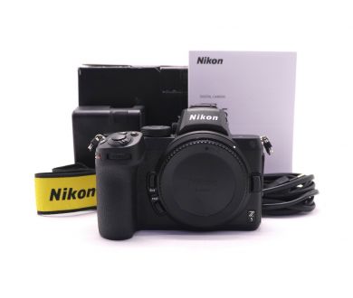 Купить Nikon Z5 body в упаковке (пробег 11060 кадров) Nikon Z5 body в упаковке (пробег 11060 кадров)