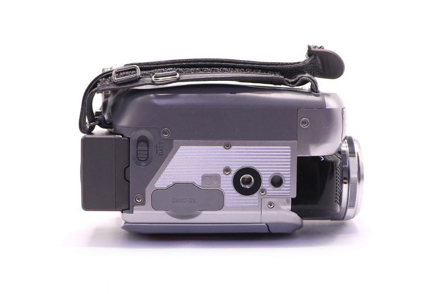 Видеокамера Panasonic NV-GS300 в упаковке