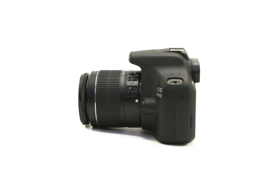 Canon EOS 1200D kit в упаковке (пробег 1200 кадров)