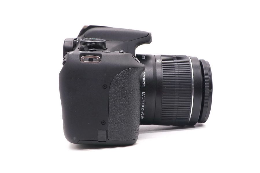 Canon EOS 1200D kit в упаковке (пробег 3260 кадров)
