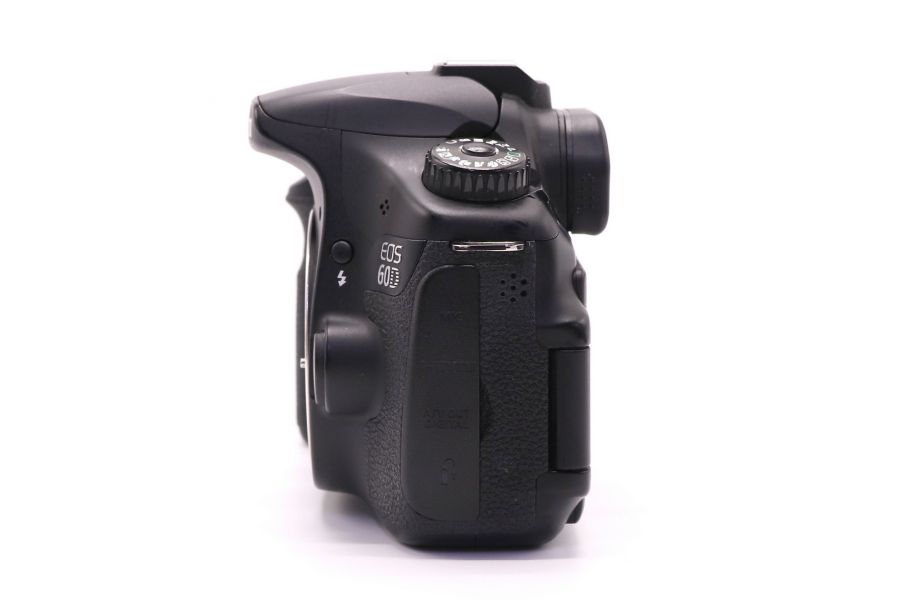 Canon EOS 60D body (пробег 44175 кадров)