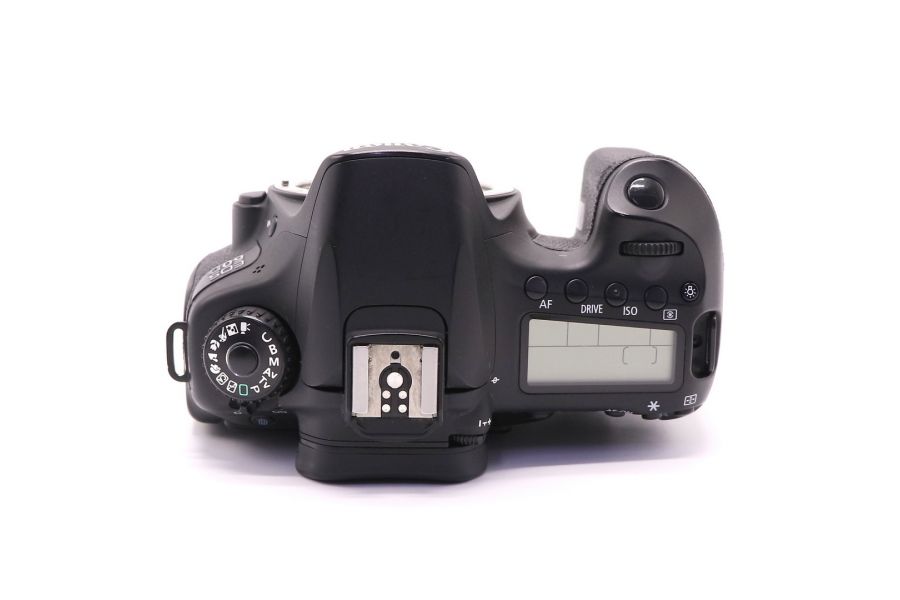 Canon EOS 60D body (пробег 44175 кадров)