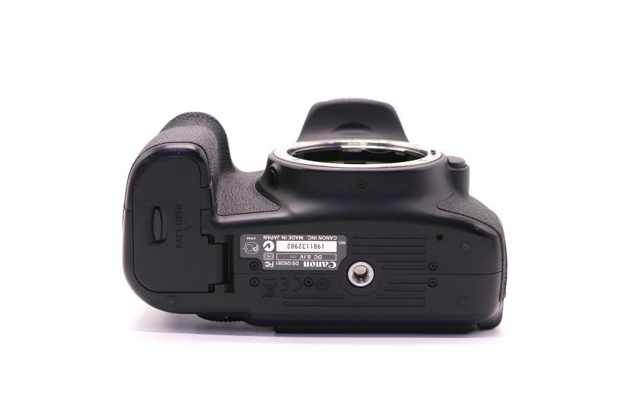 Canon EOS 60D body (пробег 44175 кадров)