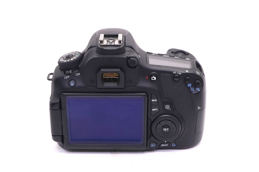 Canon EOS 60D body (пробег 9460 кадров)