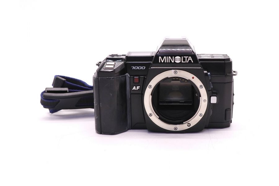 Пленочная камера Minolta 7000 AF body