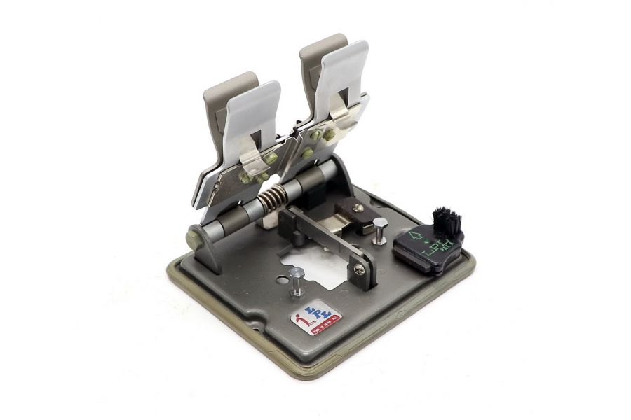 Резак для пленки LPL Film Splicer (8мм, 16мм)