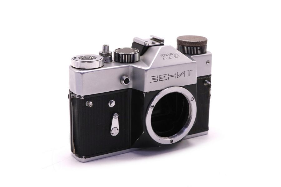 Зенит ТТЛ body silver (СССР, 1977)