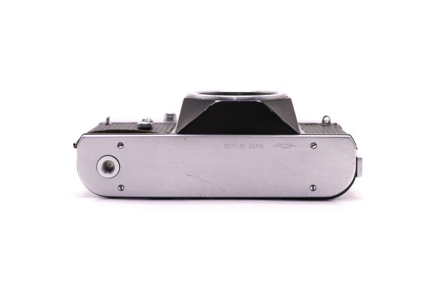 Зенит ТТЛ body silver (СССР, 1977)