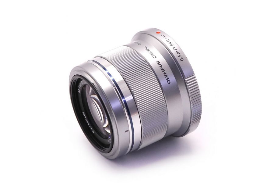 Olympus M.Zuiko 45mm f/1.8