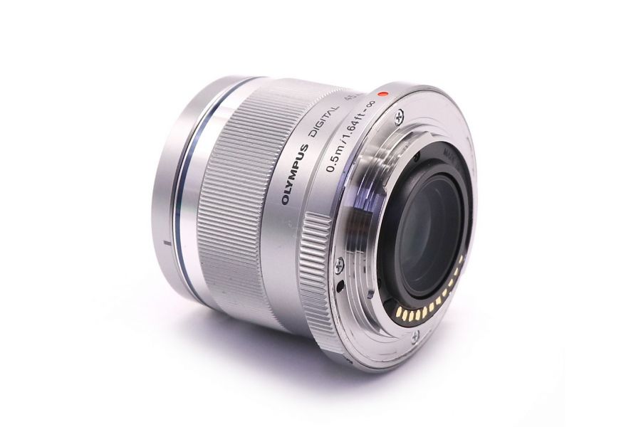 Olympus M.Zuiko 45mm f/1.8