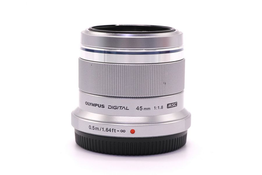 Olympus M.Zuiko 45mm f/1.8