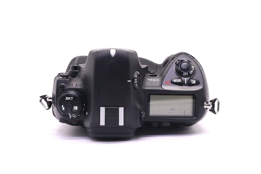 Nikon D2Xs body (пробег 31245 кадров)