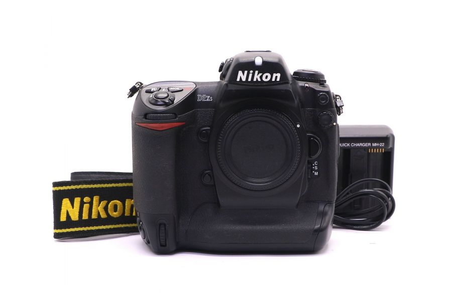 Nikon D2Xs body (пробег 31245 кадров)