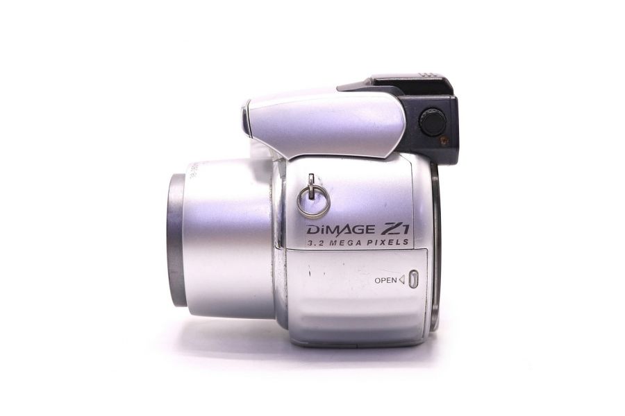 Minolta Dimage Z1 цифровой фотоаппарат (Japan)