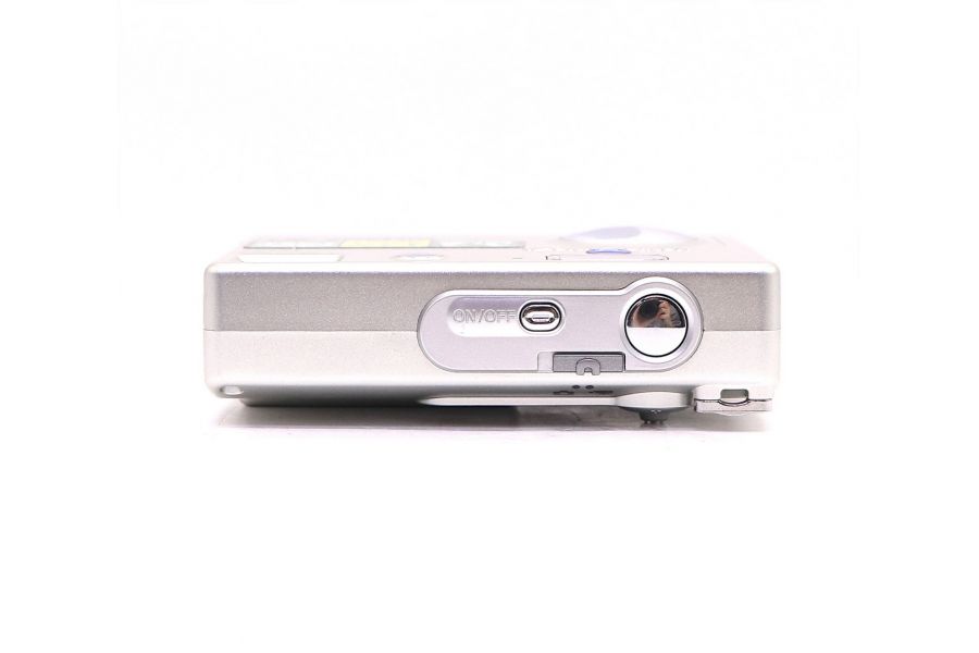 Konica Minolta Dimage X31