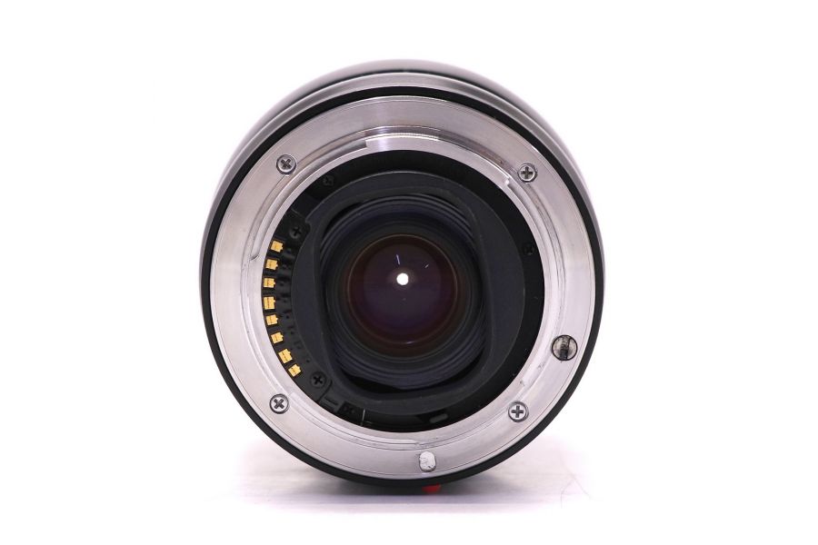 Minolta AF 100-300mm/4.5(32)-5.6 Zoom xi