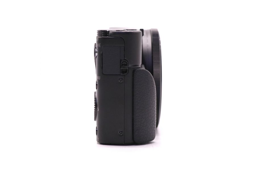 Фотокамера Sony Cyber-shot DSC-RX100 в упаковке