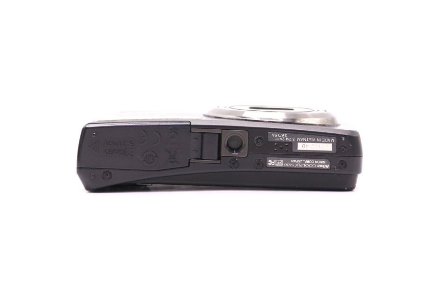 Nikon Coolpix S630 в упаковке