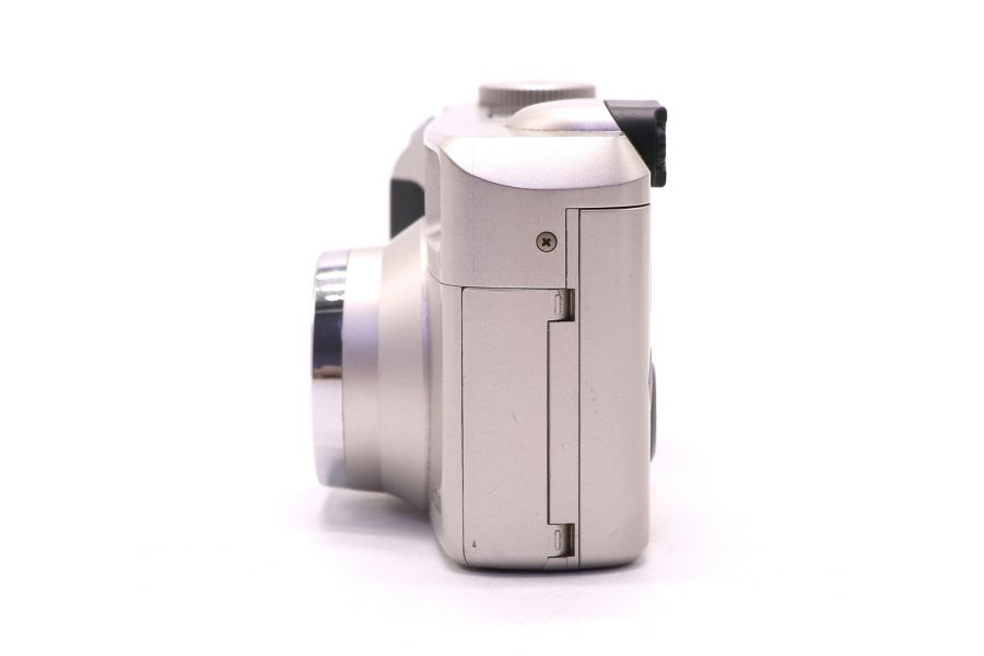 Pentax EI-200 компактная цифровая камера