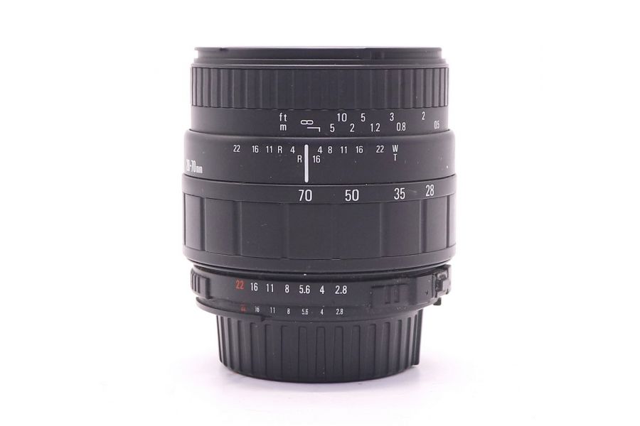 Sigma AF 28-70 f/2.8-4 UC Zoom Nikon