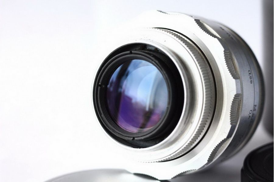 Редкость Гелиос 44 2/58 для Canon, 13 лепестков