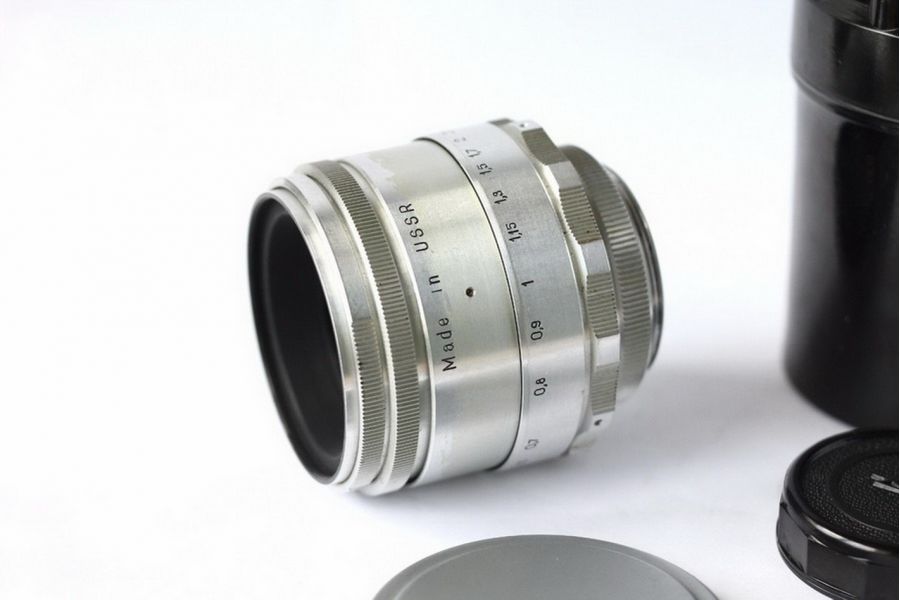 Редкость Гелиос 44 2/58 для Canon, 13 лепестков