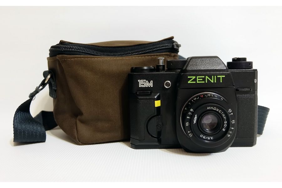 Редкость Зенит 15М с объективом