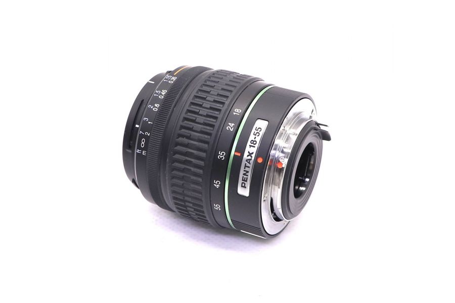 Pentax-DA SMC 18-55mm f/3.5-5.6 AL в упаковке