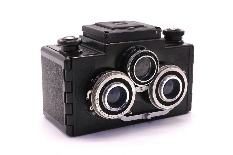 Фотоаппарат Спутник с заземлением (СССР, 1957)