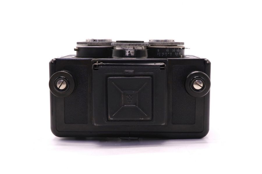 Фотоаппарат Спутник с заземлением (СССР, 1957)